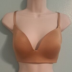 Soma Wireless Push Up Bra 38C Beige 79984
